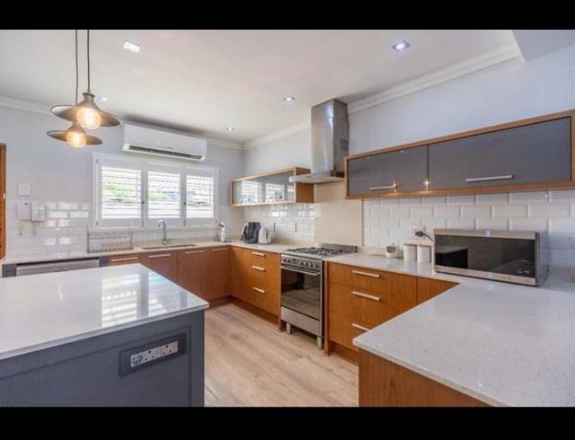 3 BEDROOM COMPLEX FOR SALE IN UMGENI PARK